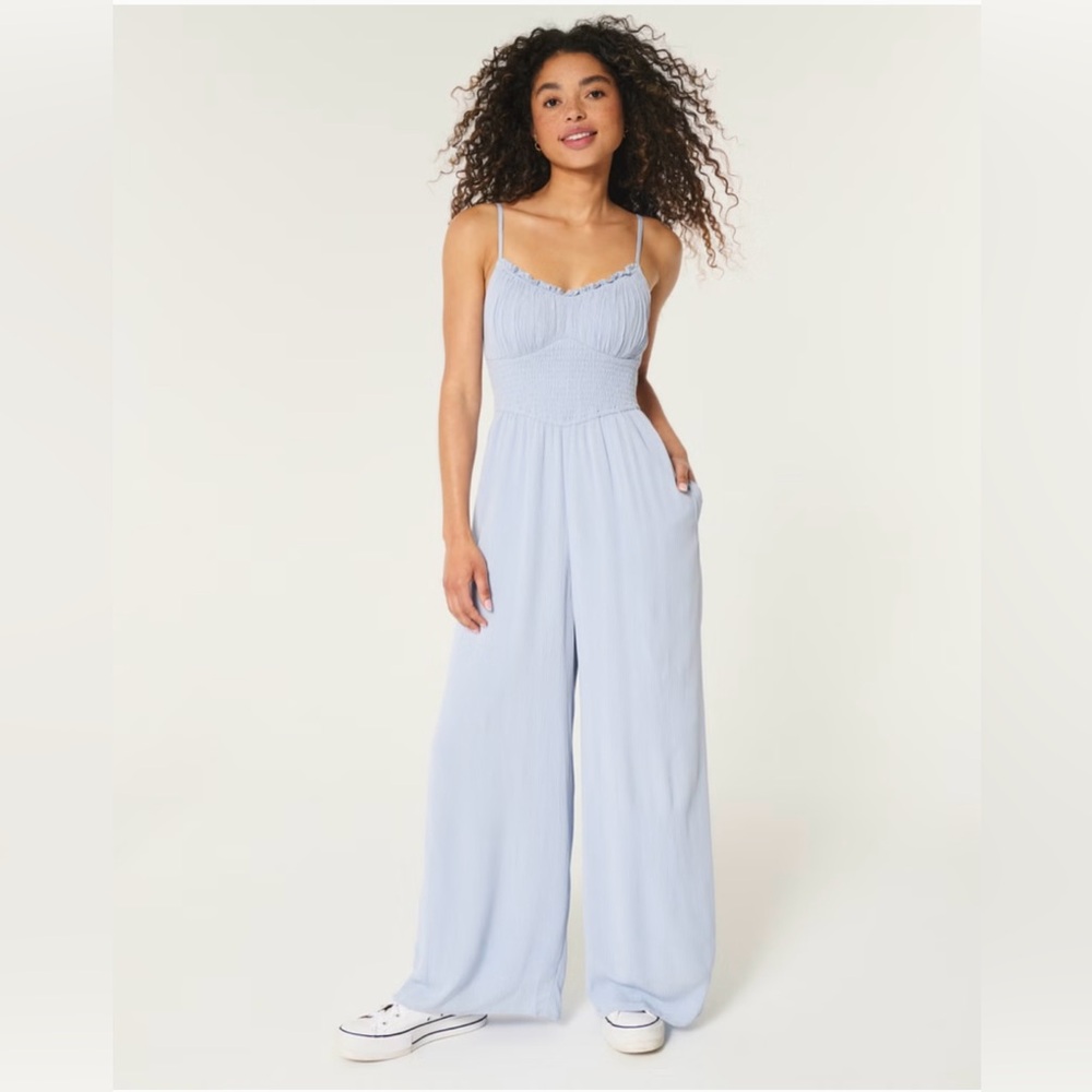 HOLLISTER NWT Light Blue Open Back Jumpsuit Size Small